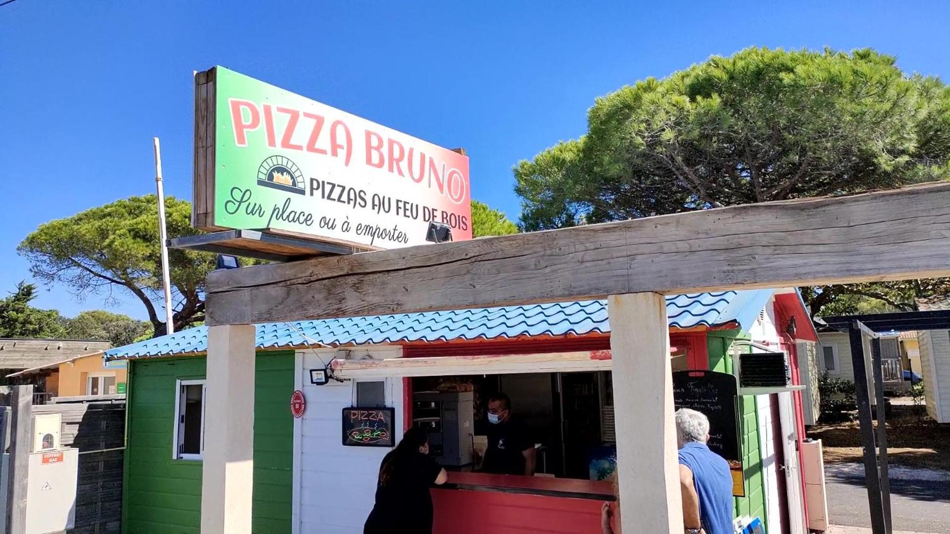 Camping La Bergerie Plage Hyeres Bagian luar foto